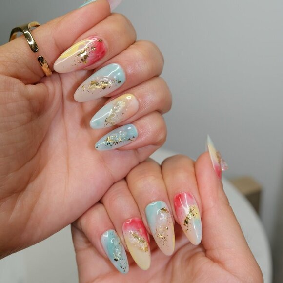 tipsy Handmade Press On Nails | Almond Medium | Abstract Art | Golden Hour Glow - Picture 3 of 14